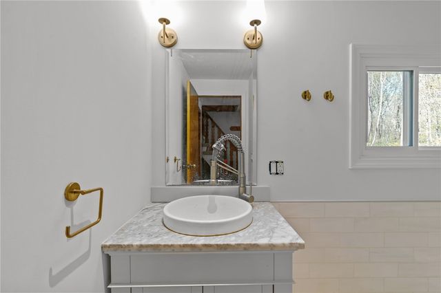 343 Hope Furnace Road, Scituate, RI 02831