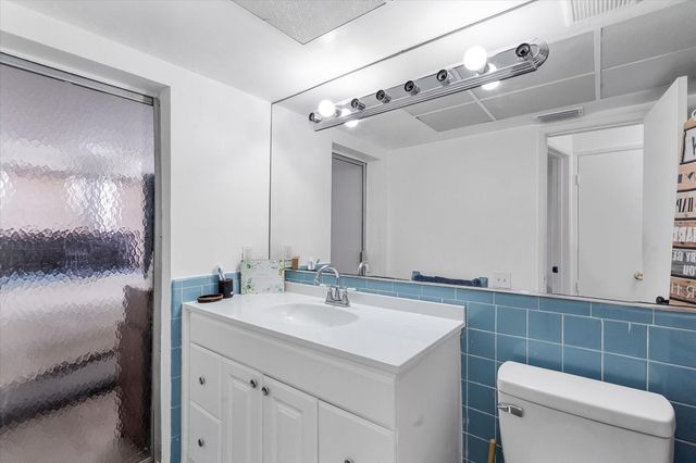 3300 NW 33rd Court, Lauderdale Lakes, FL 33309