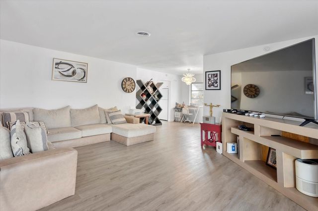 3300 NW 33rd Court, Lauderdale Lakes, FL 33309