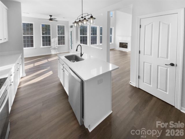 9676 Ravenscroft Lane NW, Concord, NC 28027