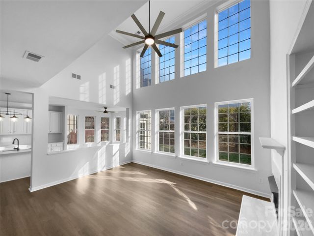 9676 Ravenscroft Lane NW, Concord, NC 28027