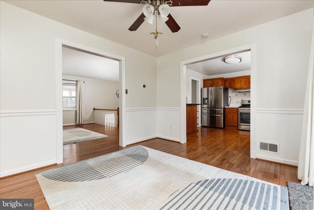 7201 SYDENSTRICKER RD, Springfield, VA 22152