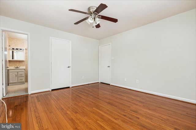 7201 SYDENSTRICKER RD, Springfield, VA 22152