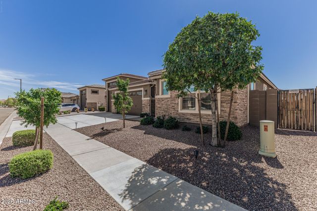 17335 W BLUE SKY Drive, Surprise, AZ 85387
