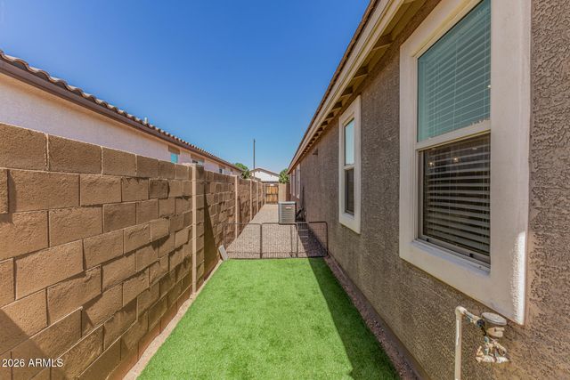 17335 W BLUE SKY Drive, Surprise, AZ 85387