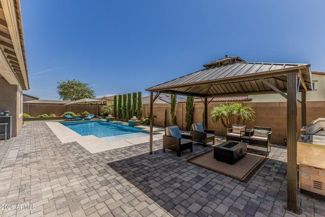 17335 W BLUE SKY Drive, Surprise, AZ 85387