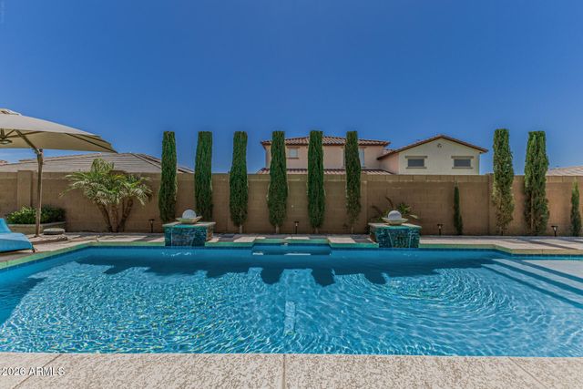 17335 W BLUE SKY Drive, Surprise, AZ 85387