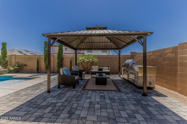 17335 W BLUE SKY Drive, Surprise, AZ 85387