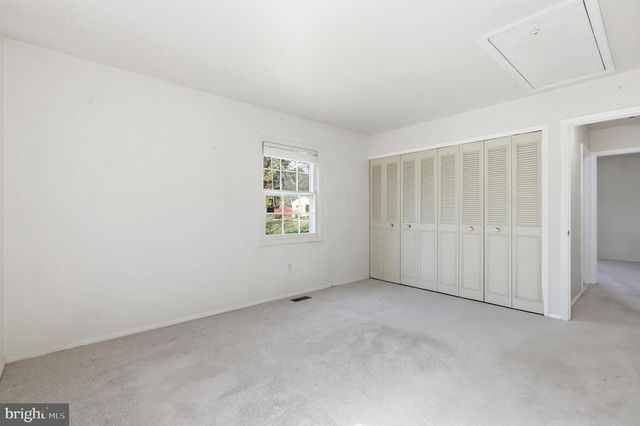 10 FIRESIDE CT, Willingboro, NJ 08046