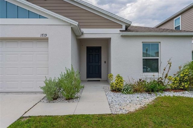 1719 DURDEN DRIVE, Winter Haven, FL 33880