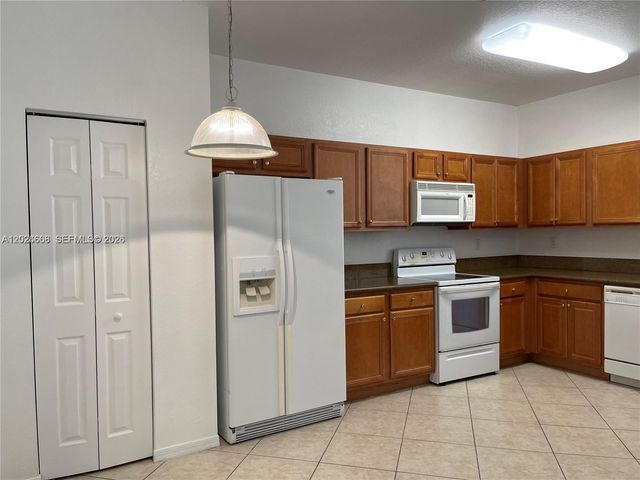 4304 SW 131st Lane 13102, Miramar, FL 33027