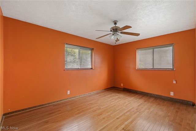 275 N Revere Road, Akron, OH 44333