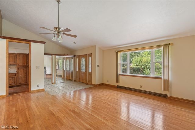 275 N Revere Road, Akron, OH 44333