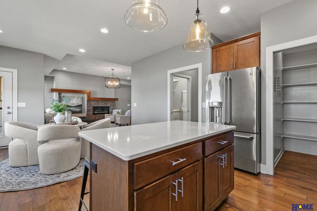 6930 NW 3rd Street, Lincoln, NE 68521