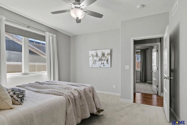 6930 NW 3rd Street, Lincoln, NE 68521