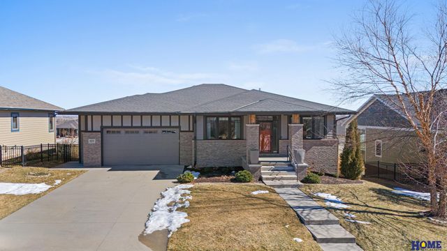 6930 NW 3rd Street, Lincoln, NE 68521
