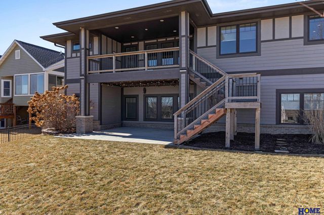 6930 NW 3rd Street, Lincoln, NE 68521