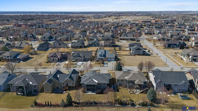 6930 NW 3rd Street, Lincoln, NE 68521