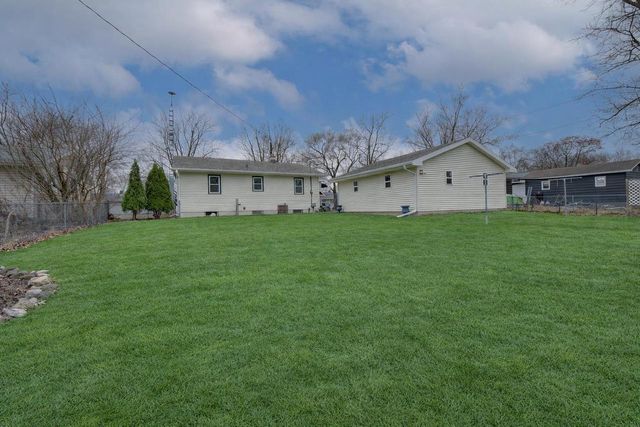 1513 S Marion Avenue, Janesville, WI 53546