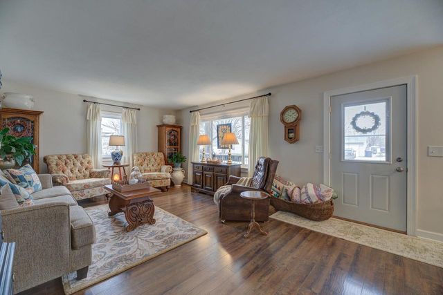 1513 S Marion Avenue, Janesville, WI 53546