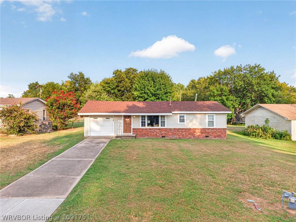 6901 S 9th Street, Fort Smith, AR 72908