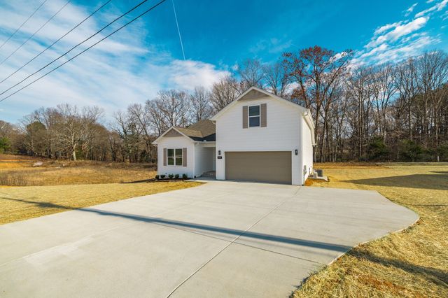 4131 Hereford Dr, Greenbrier, TN 37073