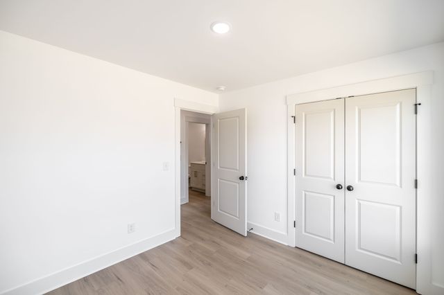 4131 Hereford Dr, Greenbrier, TN 37073