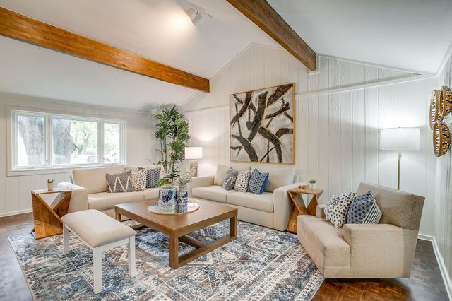 624 Edgefield Road, Fort Worth, TX 76107