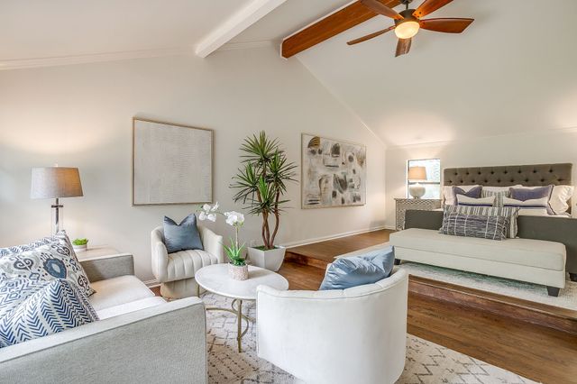 624 Edgefield Road, Fort Worth, TX 76107