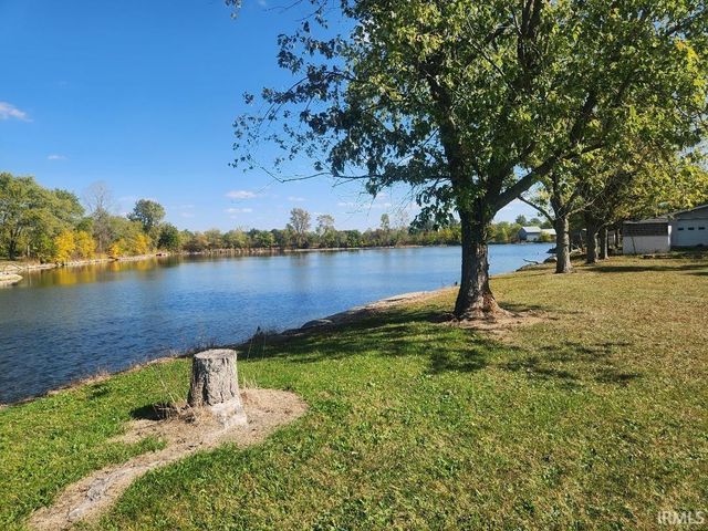 5737 N SR 67, Muncie, IN 47303