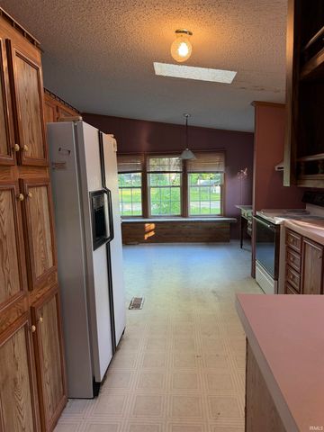 5737 N SR 67, Muncie, IN 47303