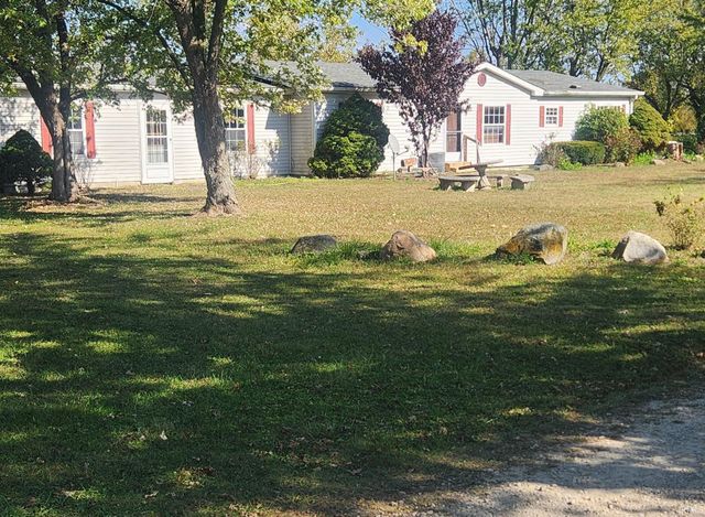 5737 N SR 67, Muncie, IN 47303