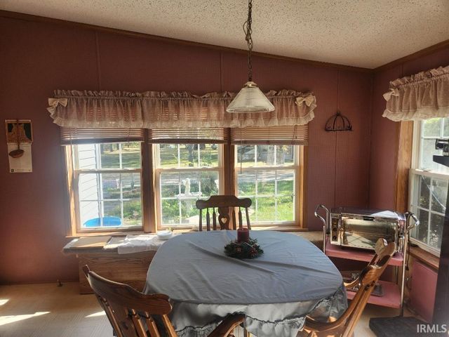 5737 N SR 67, Muncie, IN 47303