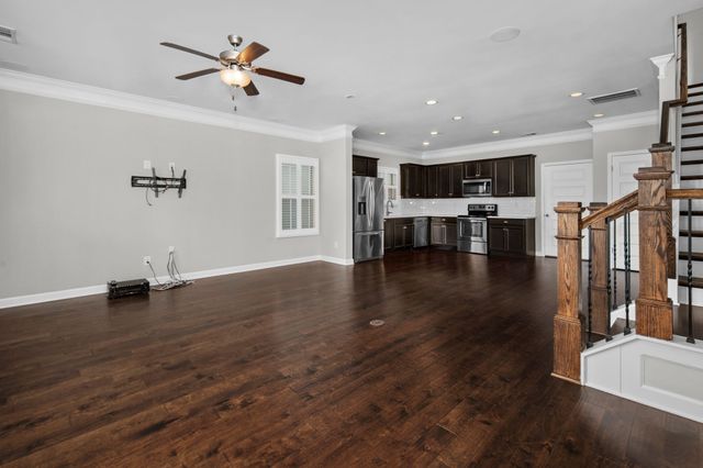 7378 Old Harding Pike, Nashville, TN 37221