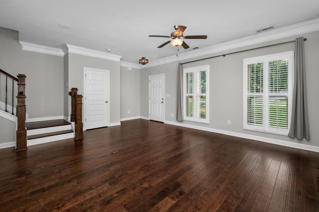 7378 Old Harding Pike, Nashville, TN 37221