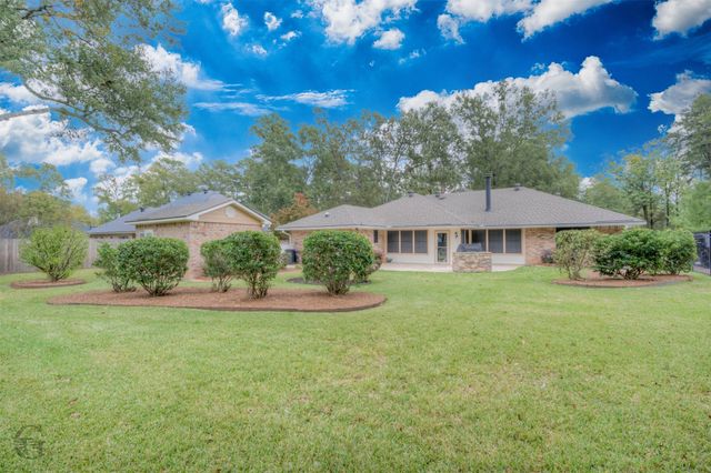 4101 Lakeway Circle, Benton, LA 71006