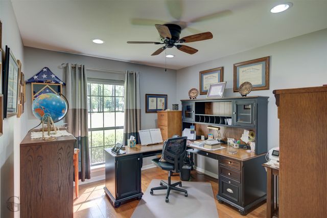 4101 Lakeway Circle, Benton, LA 71006