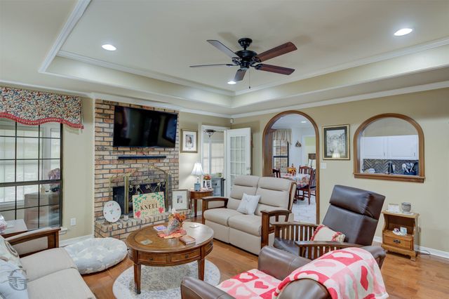 4101 Lakeway Circle, Benton, LA 71006