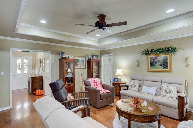 4101 Lakeway Circle, Benton, LA 71006