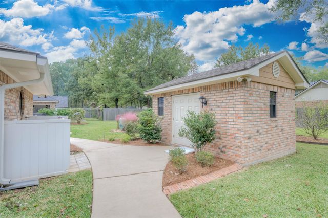 4101 Lakeway Circle, Benton, LA 71006