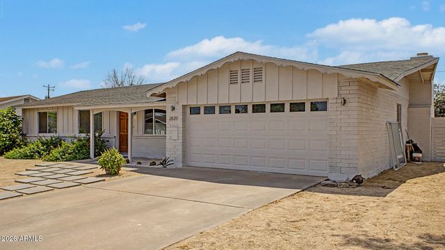 2839 E SHANGRI LA Road, Phoenix, AZ 85028