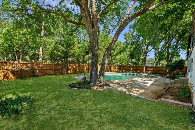 6401 Simmons Road, North Richland Hills, TX 76182