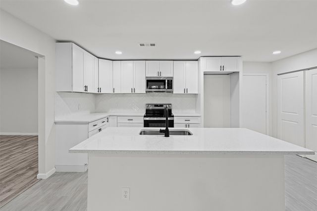 6401 Simmons Road, North Richland Hills, TX 76182