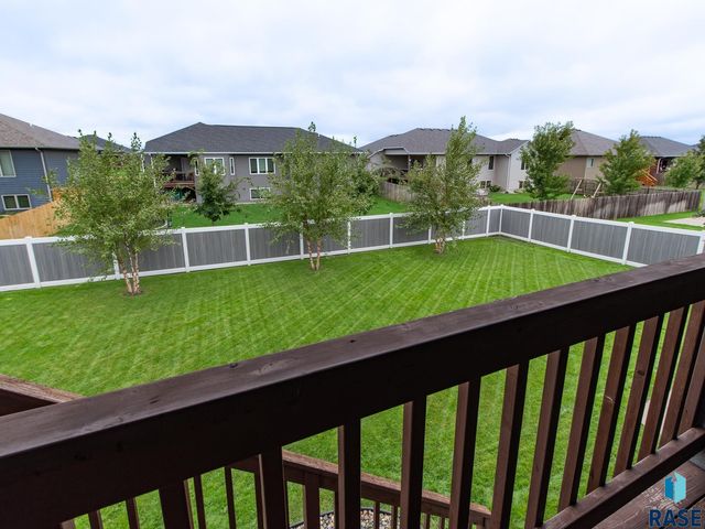4304 S Safflower Ave Avenue, Sioux Falls, SD 57110