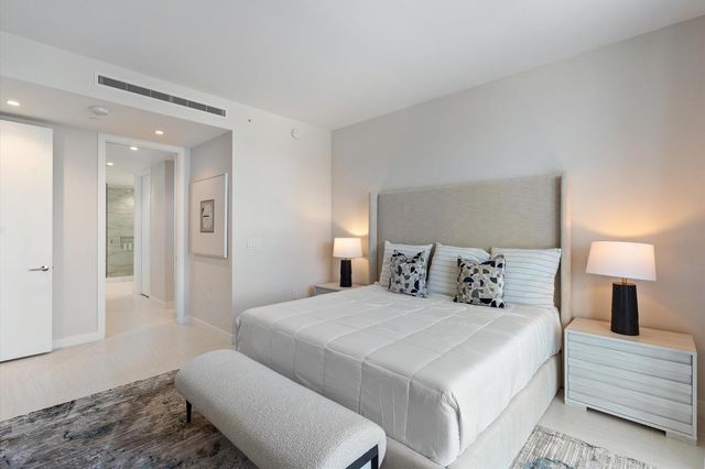 220 SE Mizner Boulevard 604, Boca Raton, FL 33432