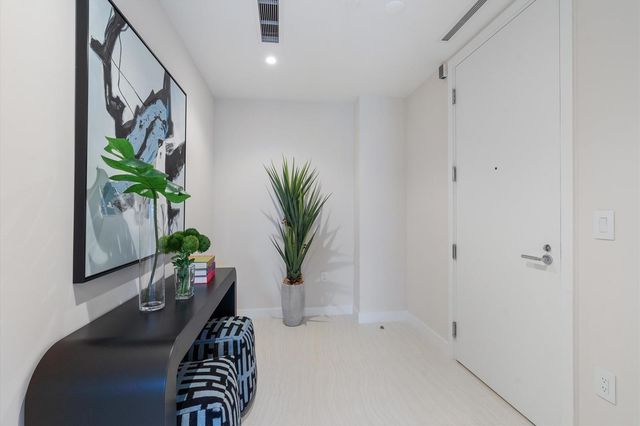 220 SE Mizner Boulevard 604, Boca Raton, FL 33432