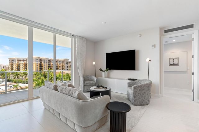 220 SE Mizner Boulevard 604, Boca Raton, FL 33432