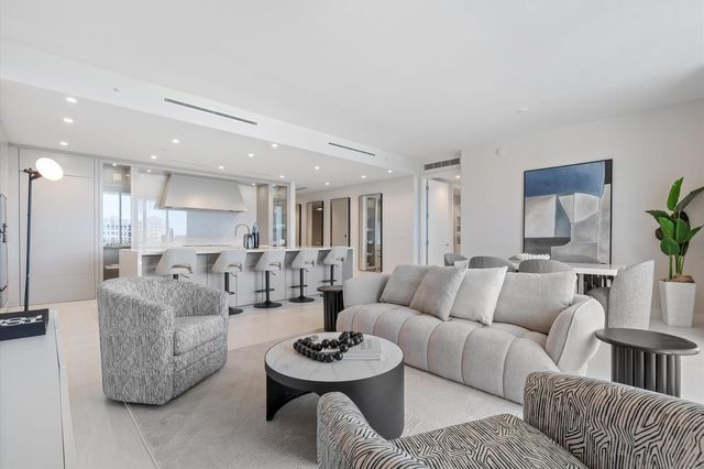 220 SE Mizner Boulevard 604, Boca Raton, FL 33432