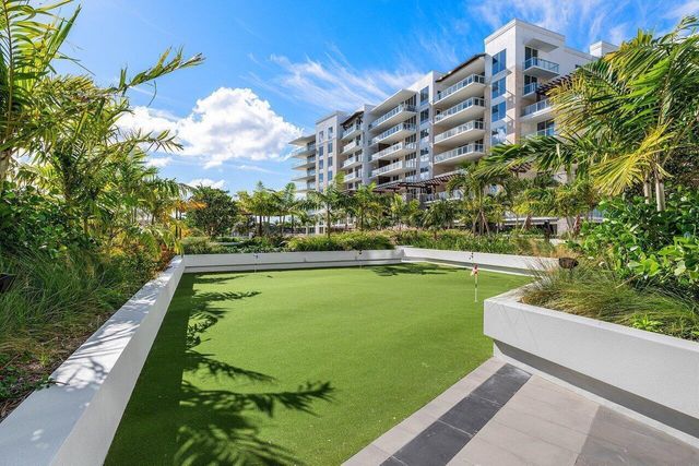 220 SE Mizner Boulevard 604, Boca Raton, FL 33432