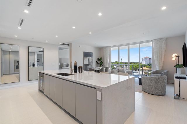 220 SE Mizner Boulevard 604, Boca Raton, FL 33432
